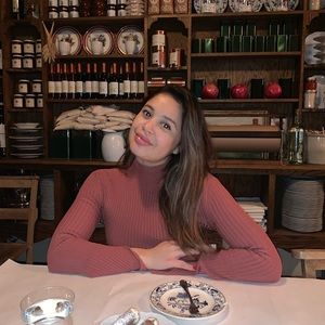 Meet your Posher, Fernanda